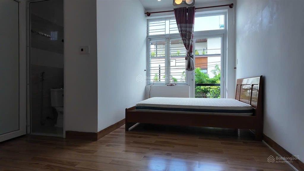 Chính chủ gửi bán nhà mt sát góc ngã tư, gần sông hàn (giá chỉ 7,9 tỷ)