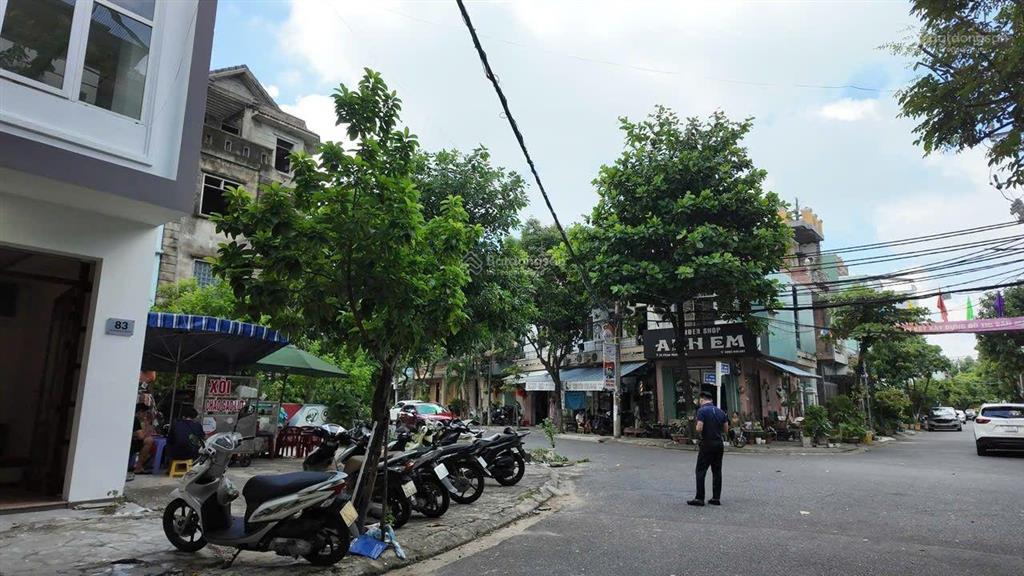 Chính chủ gửi bán nhà mt sát góc ngã tư, gần sông hàn (giá chỉ 7,9 tỷ)