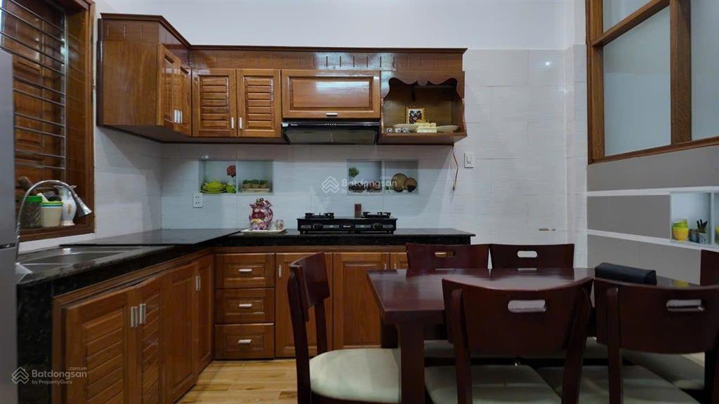 Chính chủ gửi bán nhà mt sát góc ngã tư, gần sông hàn (giá chỉ 7,9 tỷ)
