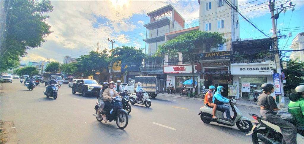 Siêu phẩm góc 2 mặt tiền nguyễn văn thoại ( ncc chốt nhanh)