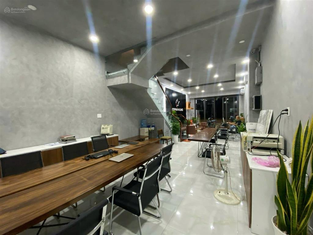 Bán căn nhà phố trục đường 30m full nội thất cao cấp dự án centana long trường tp. hcm giá 8,99 tỷ