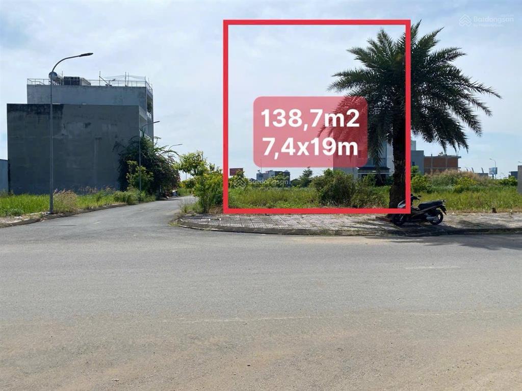 Sp hiếm! lô góc 2 mặt tiền đường 20m thông từ đường 30m ra đường song hành vành đai 3 giá 85 tr/m2