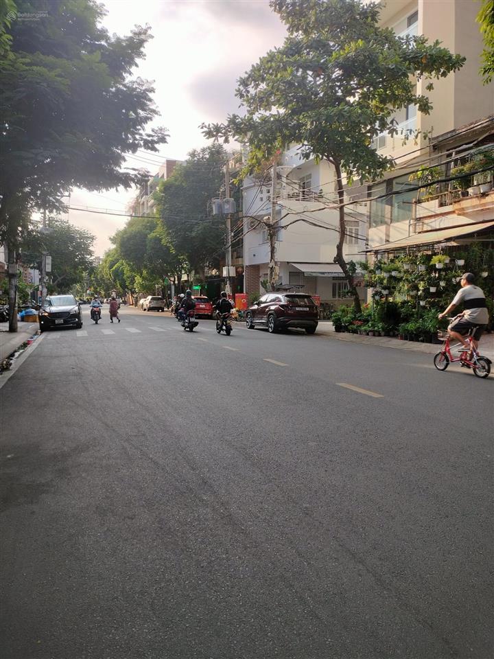 Bán nhà mt đuờng nguyễn quang bích p13, ngay cửa ngõ nhà ga t3 dt 4x25m trệt 2 lầu st, giá 18,7 tỷ