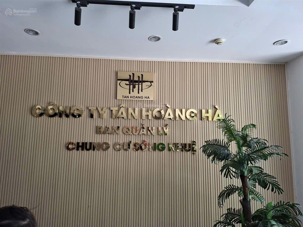 Chính chủ cần bán gấp căn hộ tầng cao tòa a chung cư sông nhuệ