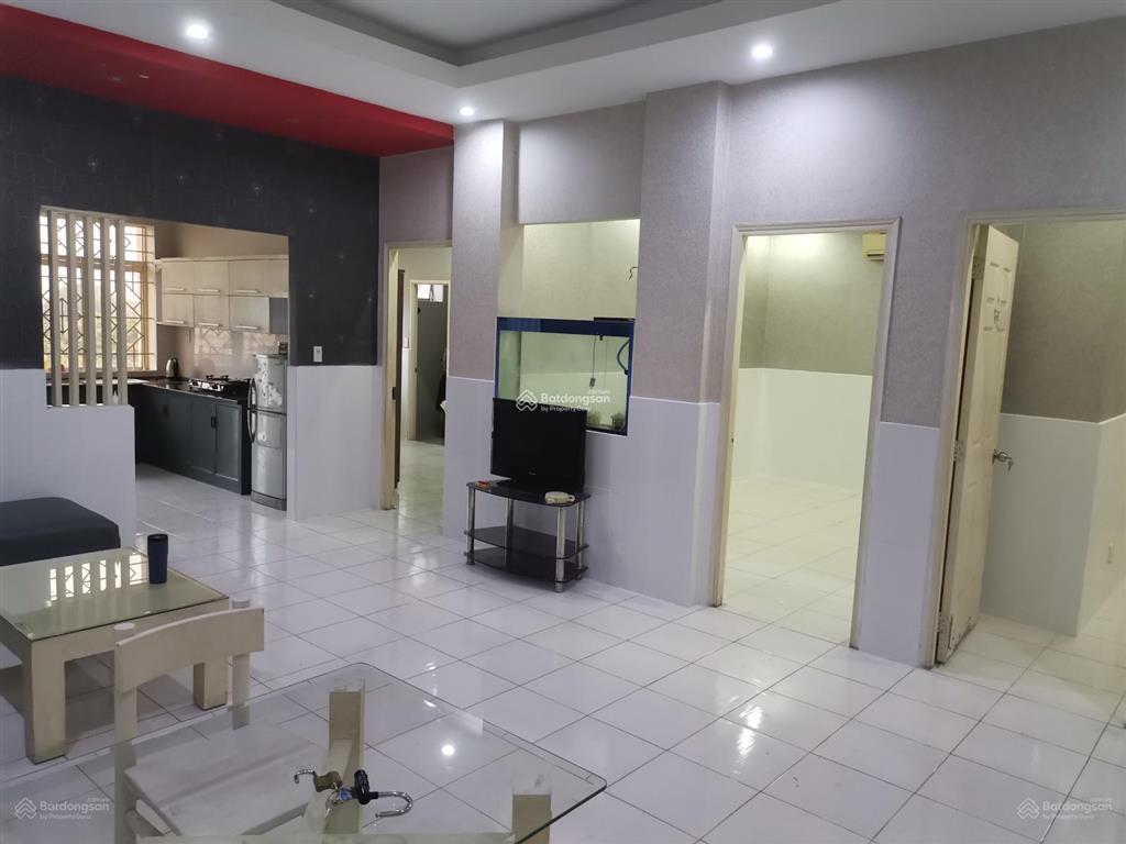 Cho thuê gấp căn hộ 3pn, 2wc, 5,5 triệu, 108m2 tại khu căn hộ quốc lộ 1k idico