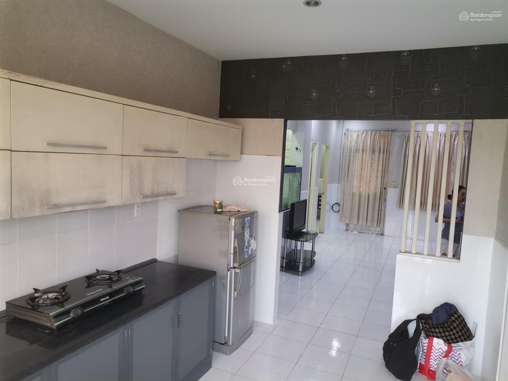 Cho thuê gấp căn hộ 3pn, 2wc, 5,5 triệu, 108m2 tại khu căn hộ quốc lộ 1k idico