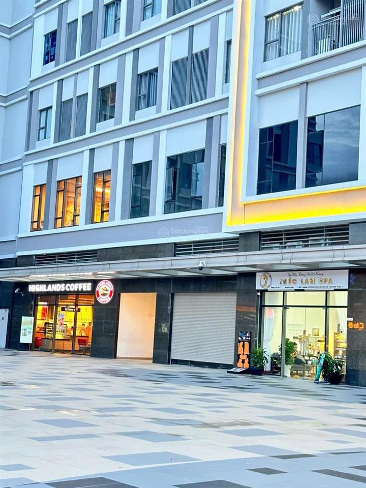Cho thuê căn hộ studio 40m2 full y hình giá 12tr/th ở sunrise city view quận 7