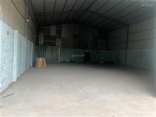 Cần bán kho nhỏ đường lớn xe tải lớn đi được, kho xây dựng kiên cố