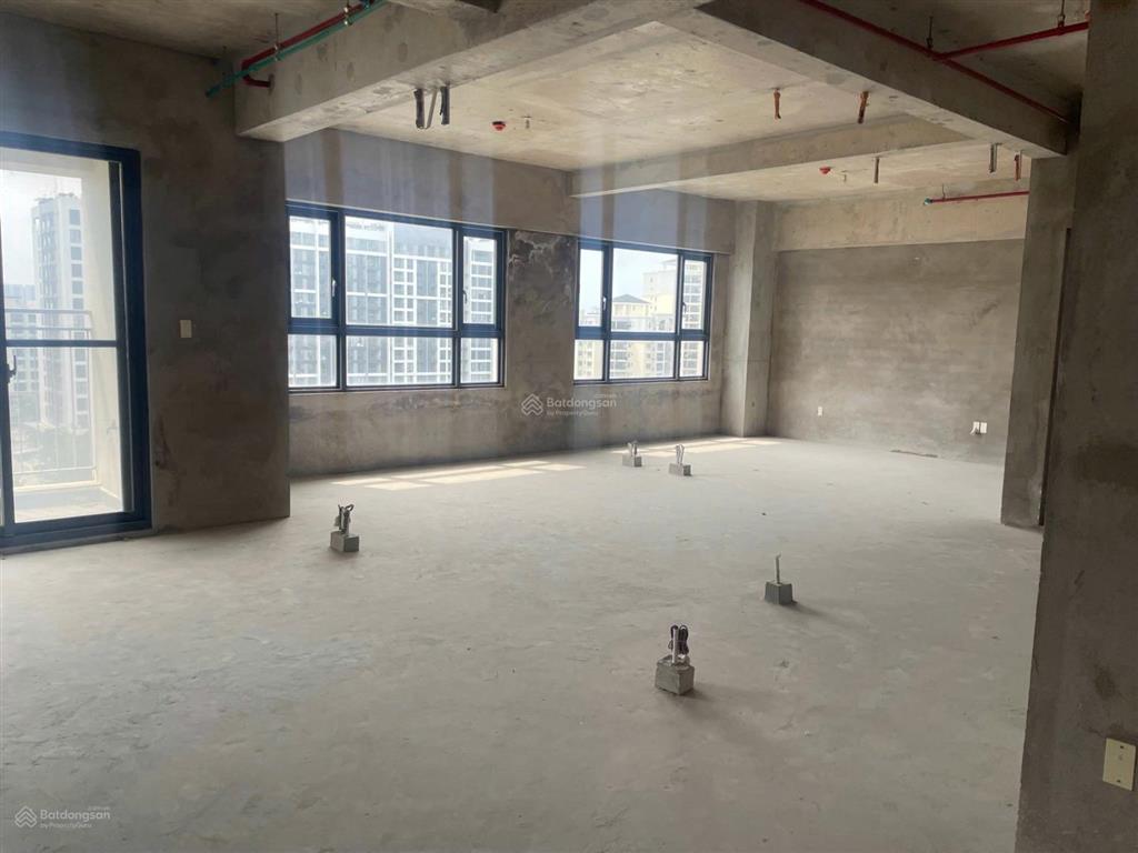 Bán gấp căn hộ nam phúc nhà thô  110m2  03pn  02wc  có ô xe giá chỉ 10 tỷ (all in)