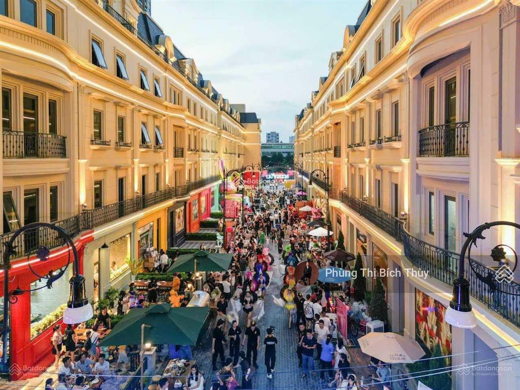 Đầu tư gấp! chính chủ cắt lỗ bán shophouse 214 nguyễn xiển the manor central park 130m2 41.5 tỷ