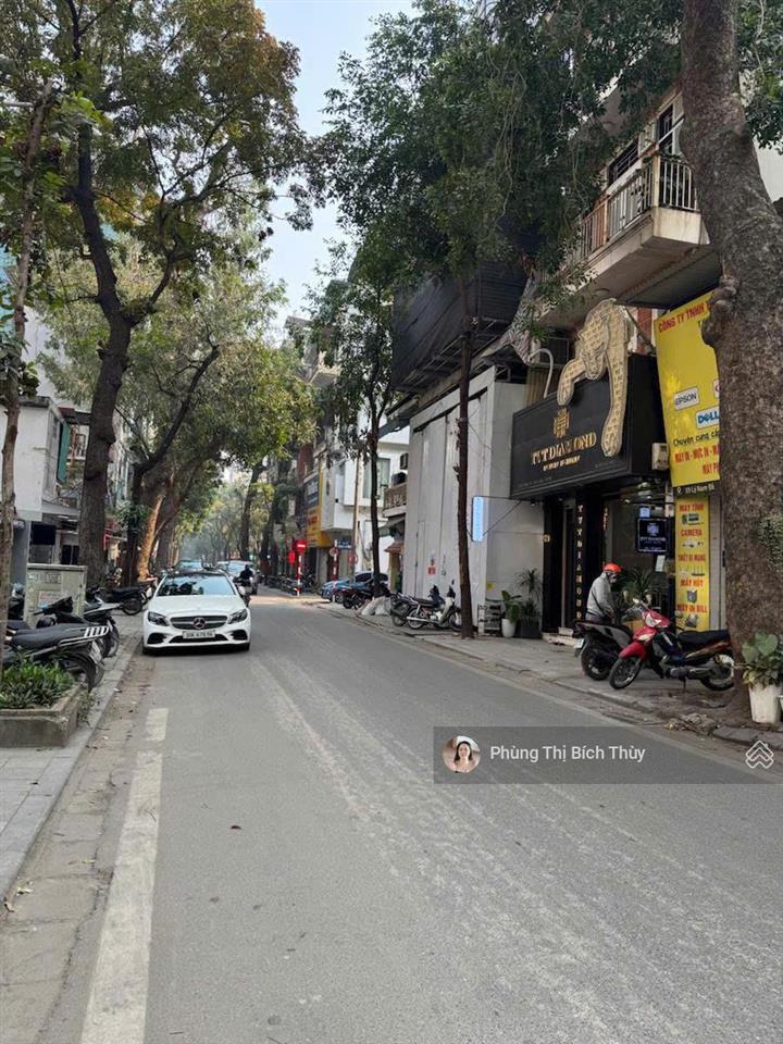 Chính chủ bán nhà phân lô nhà đẹp  ở luôn phố hàng chuối  ngô thì nhậm dt 75m2 x 5 tầng  22 tỷ