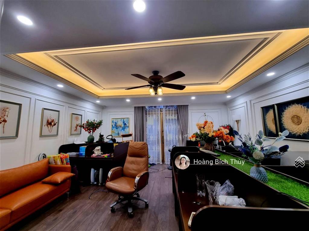 Chính chủ bán shophoues nguyễn tuân 5 tầng 1 hầm  mt 7.5m  102m2  54 tỷ  hđ thuê 70 tr/th