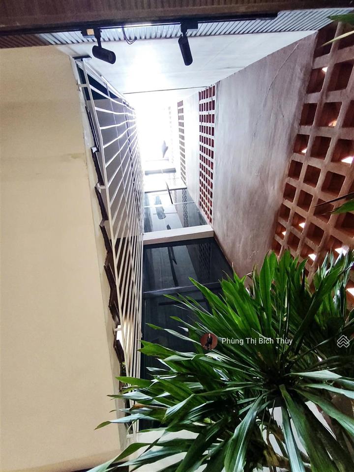 Bán toà apartment  mp yên phụ  yên hoa  nội thất sang xịn  view hồ tây 8 tầng x 75m2 48,5 tỷ