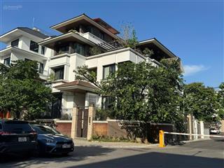 (chính chủ) bán biệt thự vườn đào đẳng cấp  căn góc cạnh lotte tây hồ  300m2  mt 16m 153 tỷ