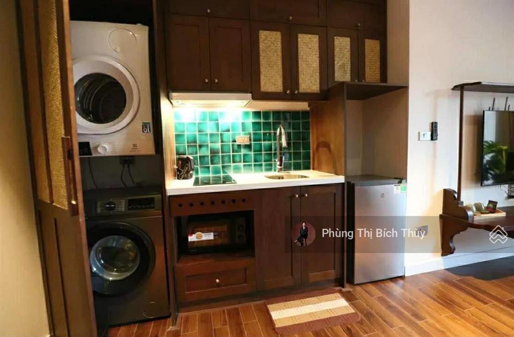 (chính chủ) tin tưởng gửi bán toà apartment  view hồ  đẹp nhất khu vực tây hồ  sẵn dòng tiền