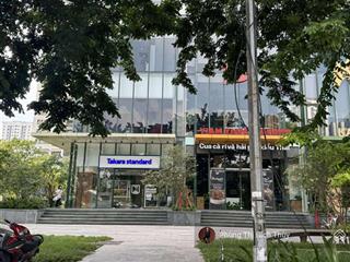 Bán toà văn phòng  10 tầng 1 hầm  lô góc  mp tràng thi  hk  250m2  215 tỷ