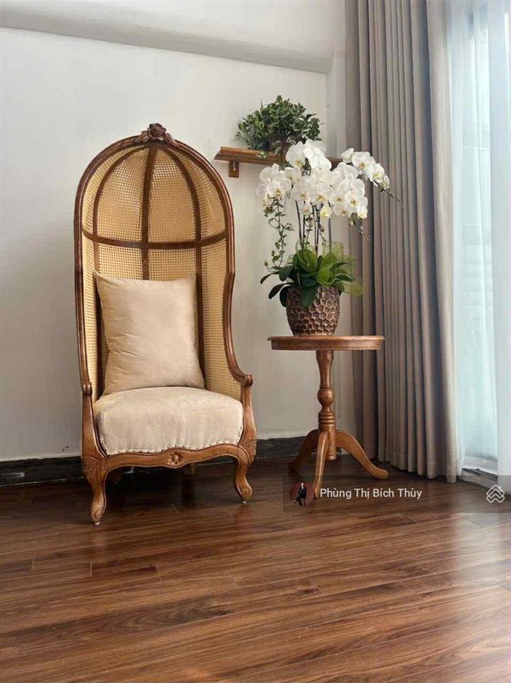 (chính chủ) bán apartment view hồ tây cực đẹp ngõ 35 đặng thai mai bán đảo quảng an 150m2  69 tỷ