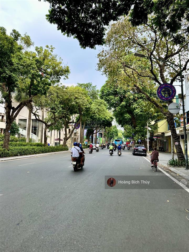 Chủ phân chia ts gấp bán tòa mp bà triệu (đoạn đẹp) thiên đường thời trang hàng hiệu 195m2 160 tỷ