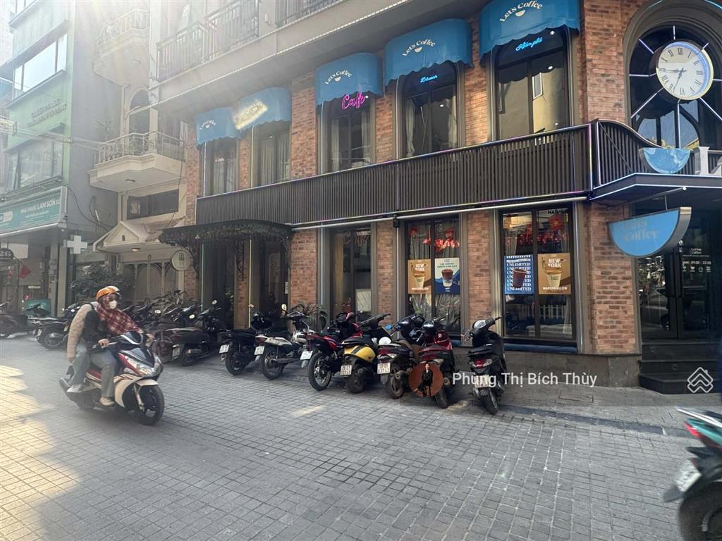 (chính chủ) cần bán khách sạn 3* mặt phố nguyễn trường tộ 62 phòng 500m2 mt 40m 250 tỷ