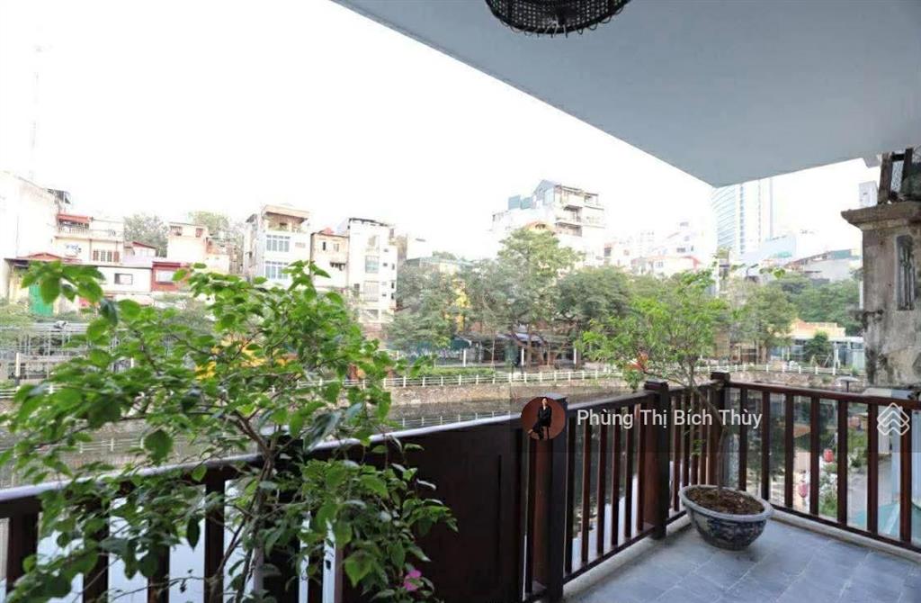 Bán biệt thự 8 tầng, mp tây hồ, sân vườn, view hồ, kinh doanh, có hầm, 500m2, mt 13m, 210 tỷ