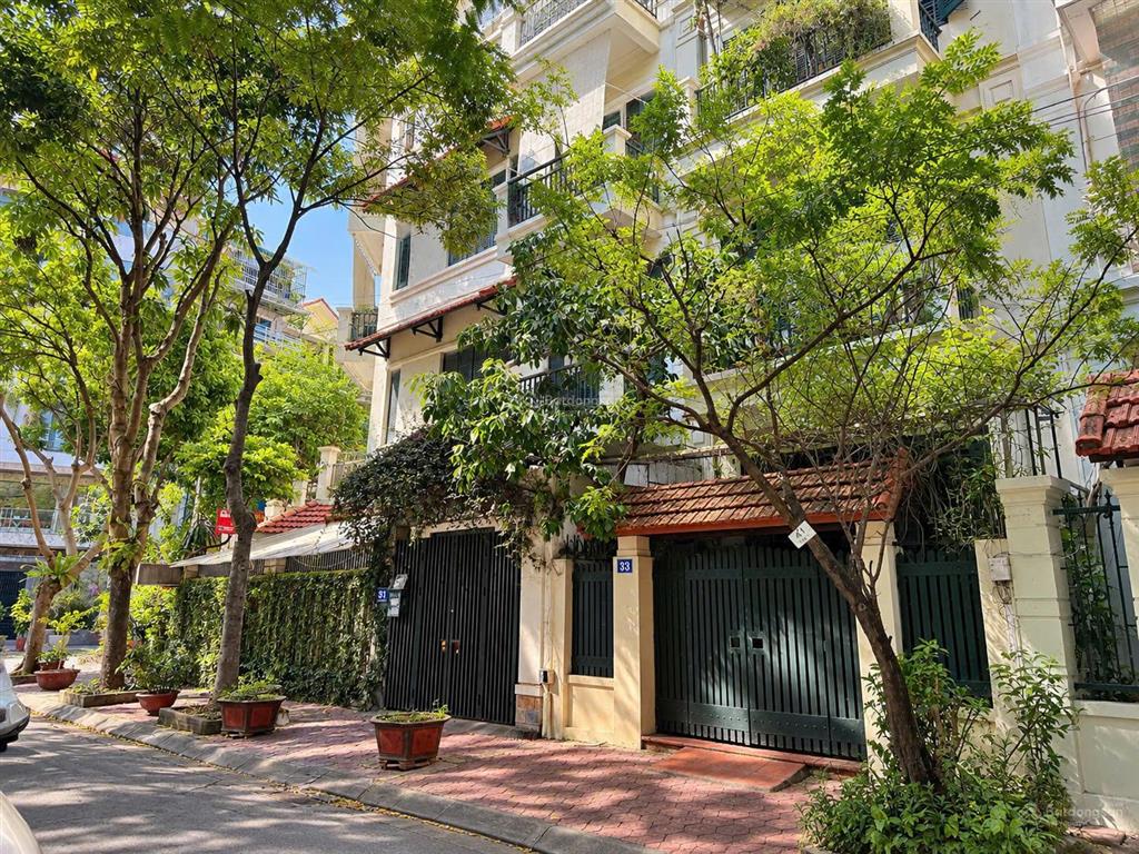 Hiếm rẻ, bán nhà phân lô vỉa hè rộng 6 tầng phố duy tân  cầu giấy 106m2  mt 8m  giá 42 tỷ