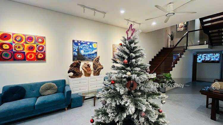 Hiếm, bán nhà phân lô 5 tầng, ngõ ô tô, gần mp huỳnh thúc kháng nguyên hồng, 45m2, mt 5m, 22,5 tỷ