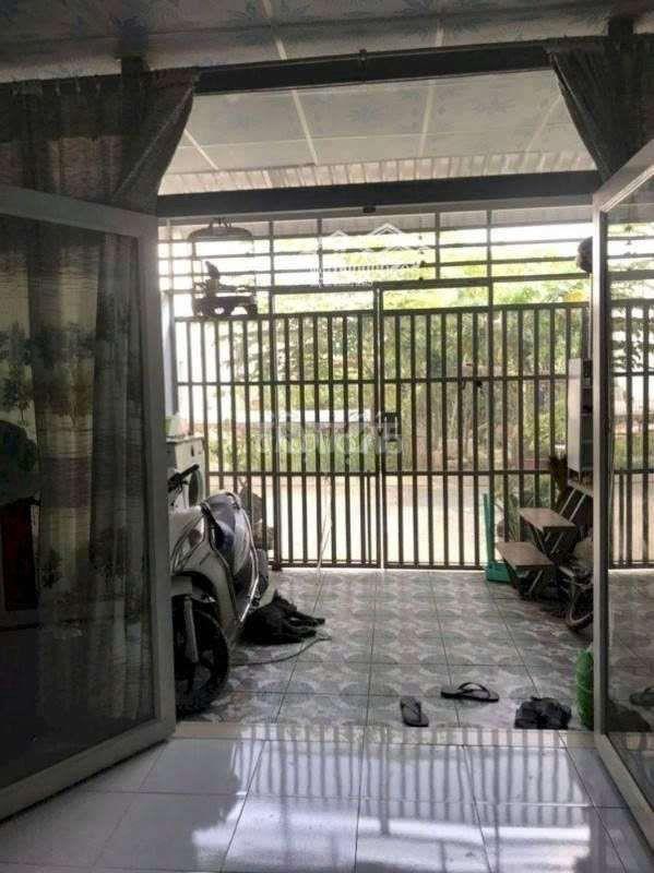 Cho thuê phòng trọ giá rẻ, có máy lạnh, gần KCNC