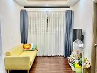 Bán cc ehome s, dt 60m2 full nội thất cao cấp giá 2.2 tỷ