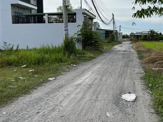 Gấp! bán gấp lô 5x26m/thổ cư 920tr kv4  tt đức hòa, dt 126m2, shr. gần cv võ văn tần 500m