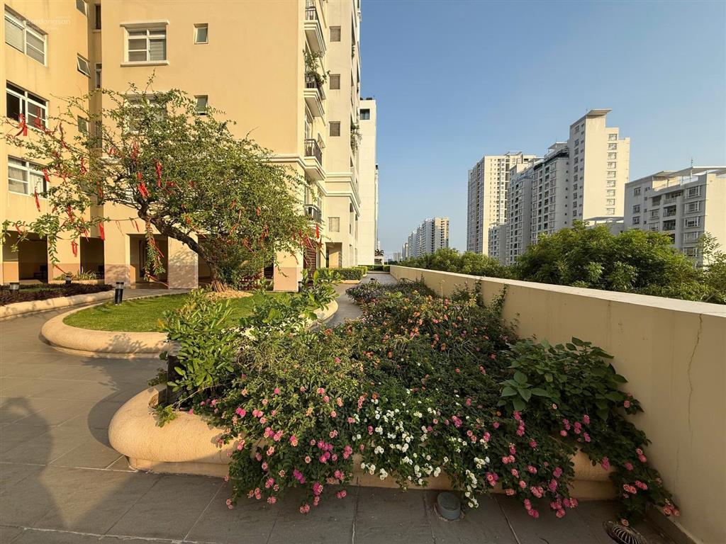 Bán căn hộ greenview, đường nguyễn lương bằng, phú mỹ hưng, p. tân mỹ, tp. hcm.