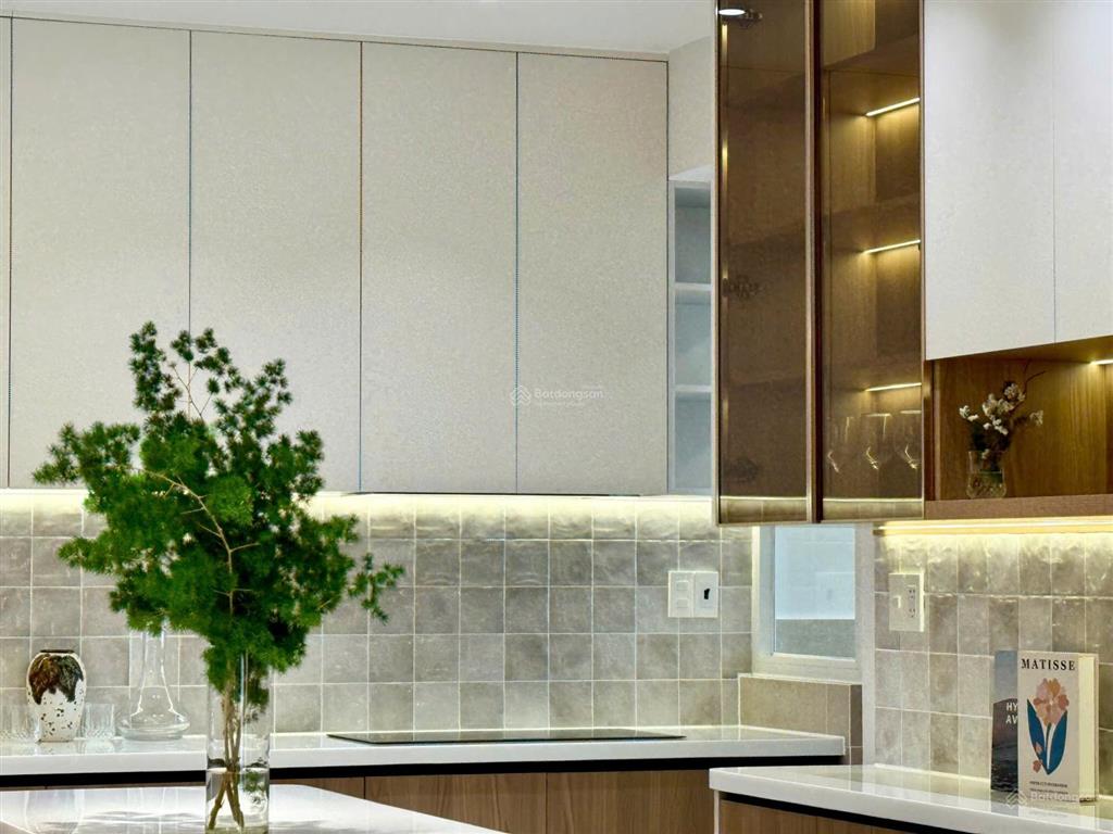 Bán căn hộ greenview, đường nguyễn lương bằng, phú mỹ hưng, p. tân mỹ, tp. hcm.