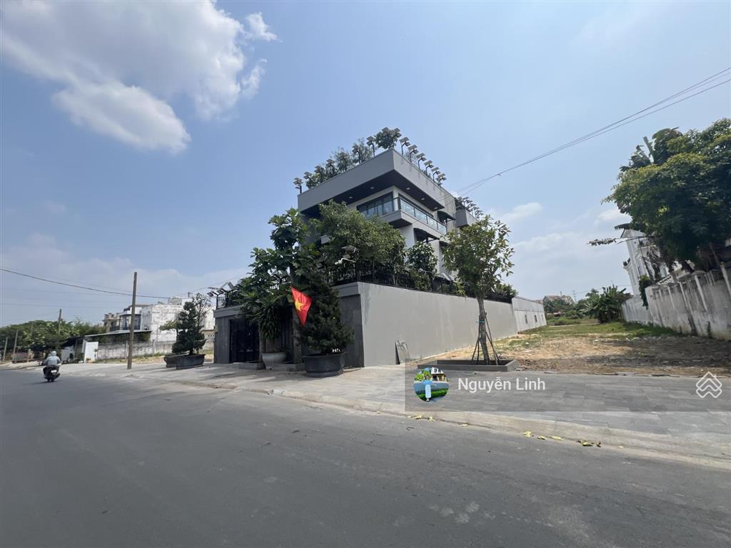 Bán nền đất sổ đỏ kdc đại học bách khoa q9 ngang 7mx26m giá đầu tư