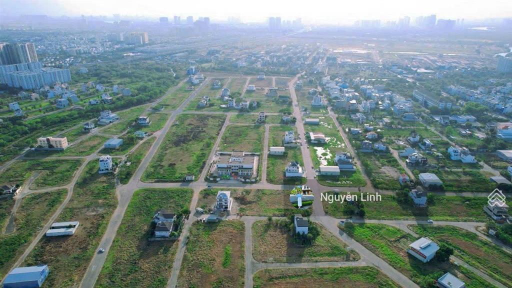 Bán đất biệt thự 290m2 (14,5x20m) kdc phú nhuận, phường phước long q9 giá chỉ 81tr/m2  linh