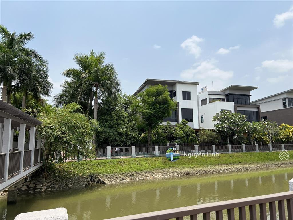 Bán biệt thự mặt tiền sông khu compound riviera cove cdt keppeland, phước long, quận 9 cũ, tp hcm