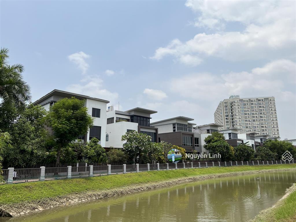 Bán biệt thự mặt tiền sông khu compound riviera cove cdt keppeland, phước long, quận 9 cũ, tp hcm