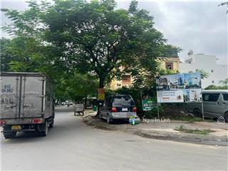 Chính chủ gửi bán lô góc 2 mặt tiền đường 56 (16m) ngang 11x21m khu dân cư đông thủ thiêm q2