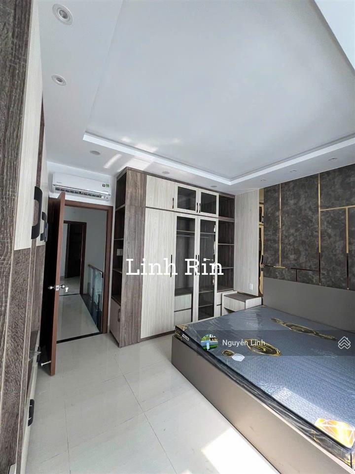 Cho thuê nhà phố verosa park ngang 6x19m có 4 phòng ngủ master full nội thất