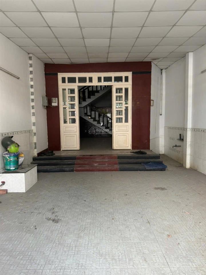 Chính chủ cần bán căn nhà mặt tiền đường thới tam thôn 17