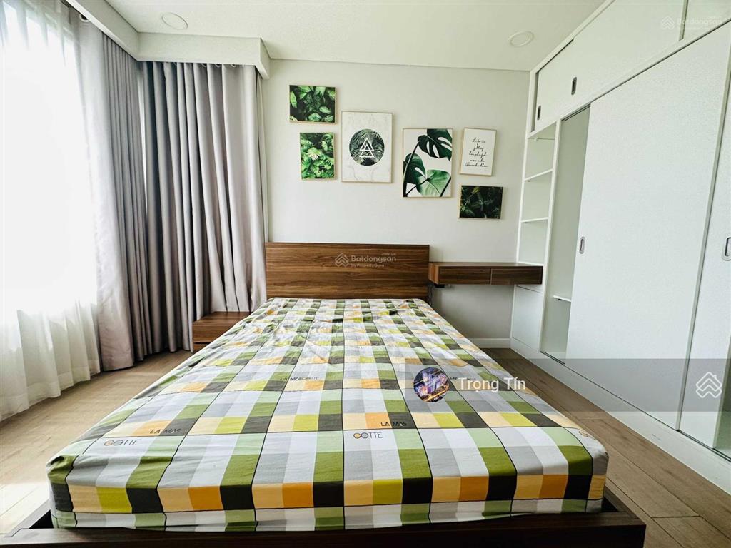 Bán gấp căn hộ 2pn full nt 71m2 kingdom 101 tầng đẹp view thoáng giá 7,2 tỷ  mr tín 0938 414 ***