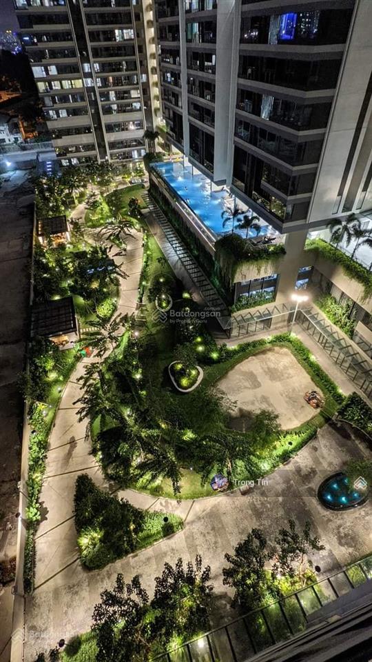 Bán gấp căn hộ 2pn full nt 71m2 kingdom 101 tầng đẹp view thoáng giá 7,2 tỷ  mr tín 0938 414 ***