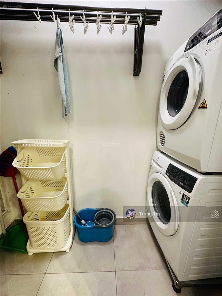 Bán gấp căn hộ 2pn full nt 71m2 kingdom 101 tầng đẹp view thoáng giá 7,2 tỷ  mr tín 0938 414 ***