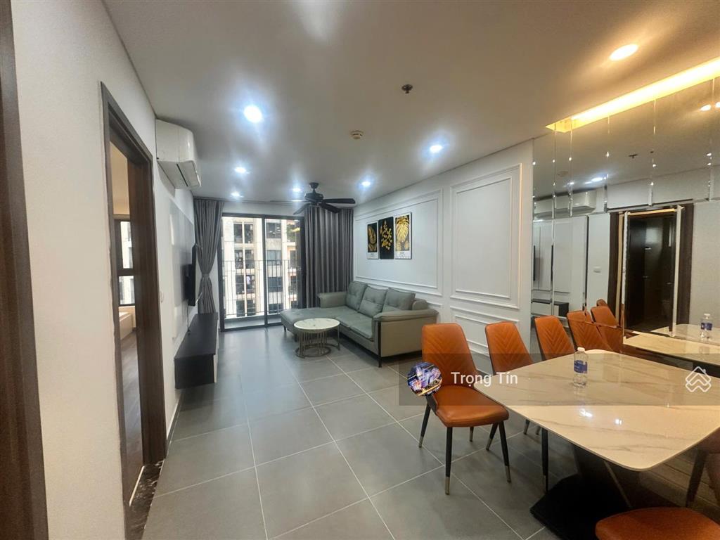 Chủ nhà đang kẹt tiền! cần bán gấp căn hộ hà đô centrosa 2 pn giá 9,5 tỷ dt 87m2