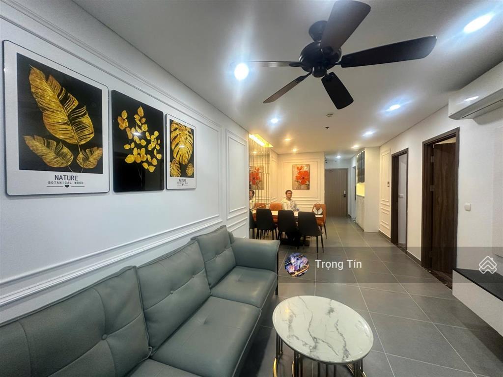 Chủ nhà đang kẹt tiền! cần bán gấp căn hộ hà đô centrosa 2 pn giá 9,5 tỷ dt 87m2