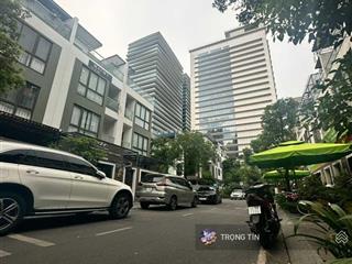 Cho thuê nhà phố liền kề 5,5x16m 1trệt 3lầu dự án hà đô centrosa garden 118200 đường 3/2, p12, q10