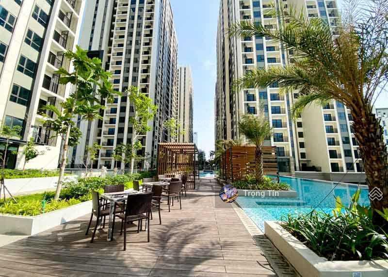 Chủ nhà đang kẹt tiền! cần bán gấp căn hộ hà đô centrosa 2 pn 9,8 tỷ