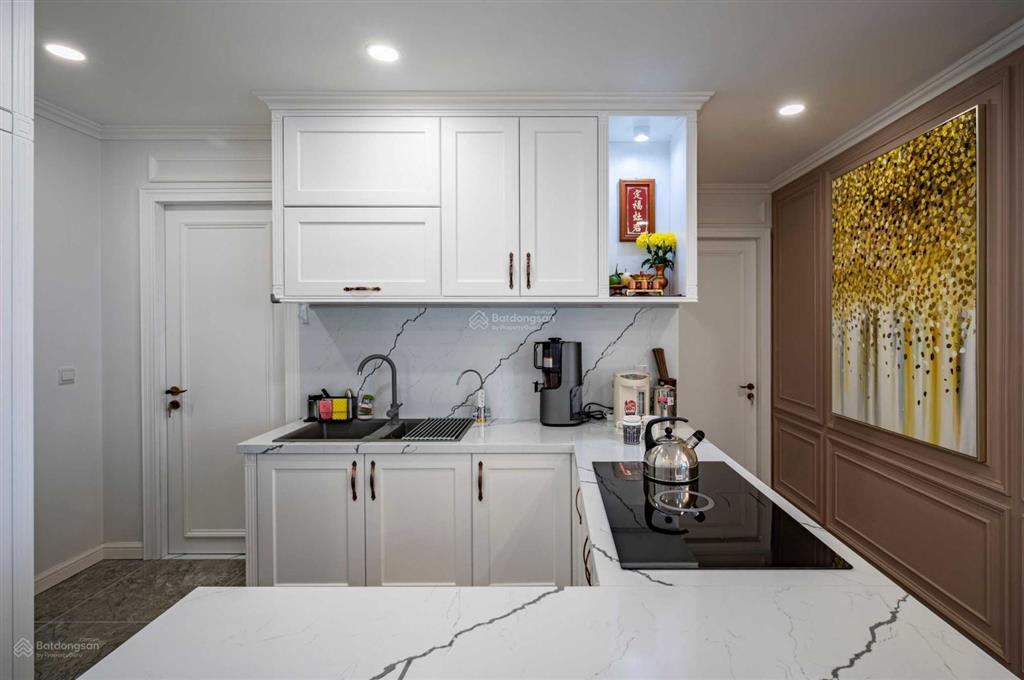 Pkd bán chuyển nhượng kingdom 101, quận 10 dt 72m2 giá 7.5 tỷ 2pn