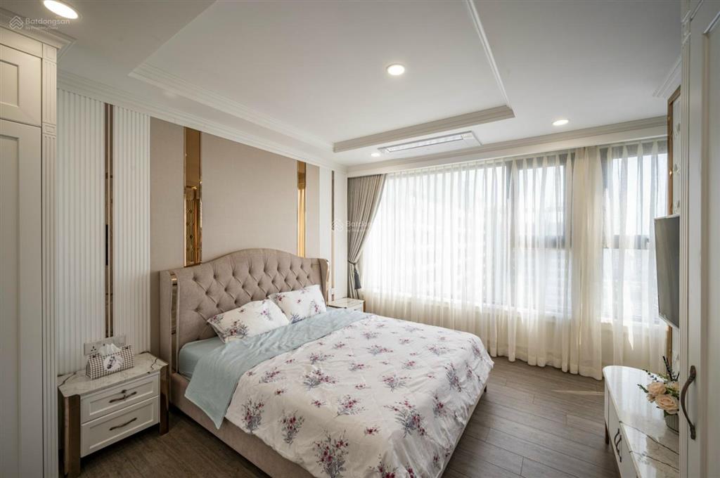 Pkd bán chuyển nhượng kingdom 101, quận 10 dt 72m2 giá 7.5 tỷ 2pn