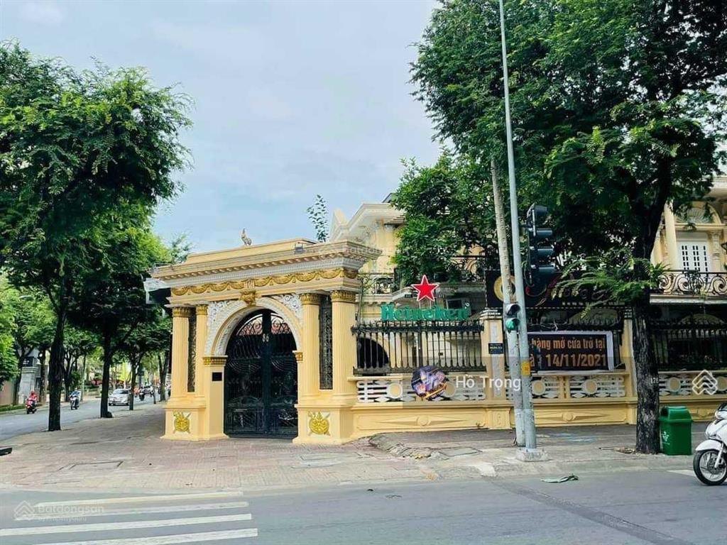 Cho thuê biệt thự 1300m² 30x40m 2mt 86 võ văn tần p. xuân hòa quận 3 cũ  450tr   0938 414 ***