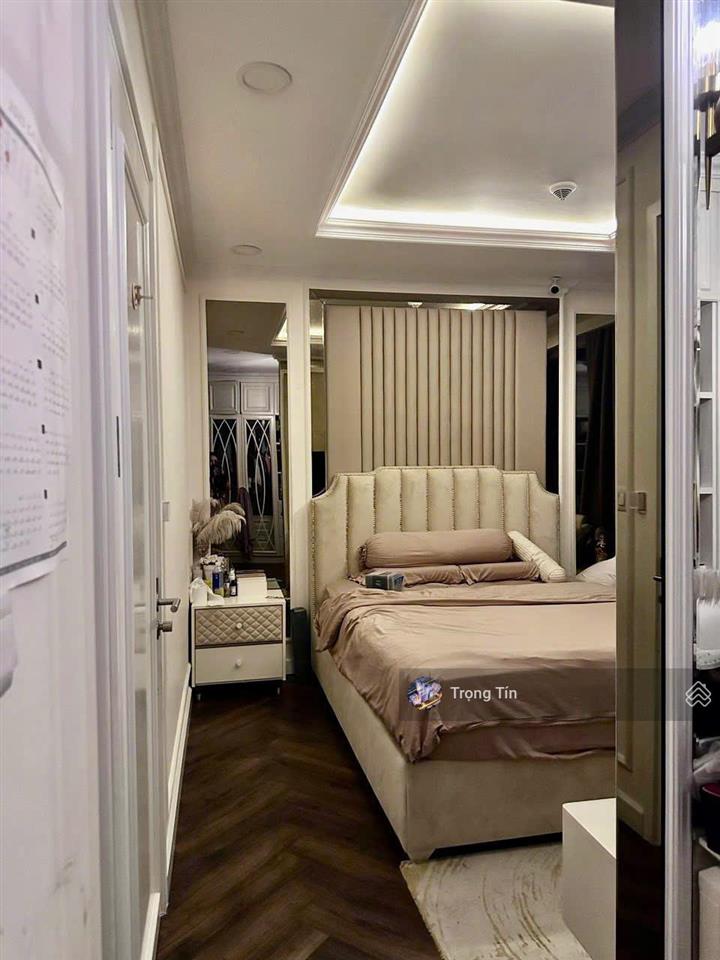 Pkd chuyên bán  cho thuê kingdom 101 từ 2pn 79m2 giá rẻ, nhiều căn 3pn giá 8 tỷ 0938 414 *** mr tín