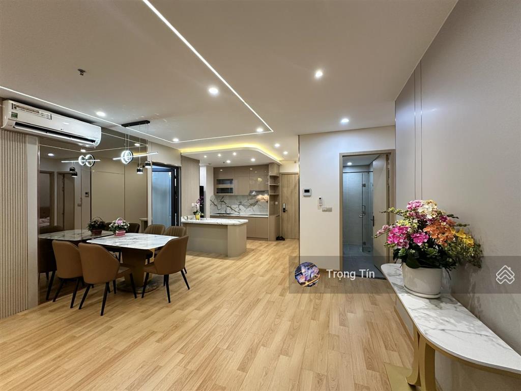 Chủ nhà đang kẹt tiền! cần bán gấp căn hộ hà đô centrosa 1pn+ 60m2 giá 7,7tỷ còn tl